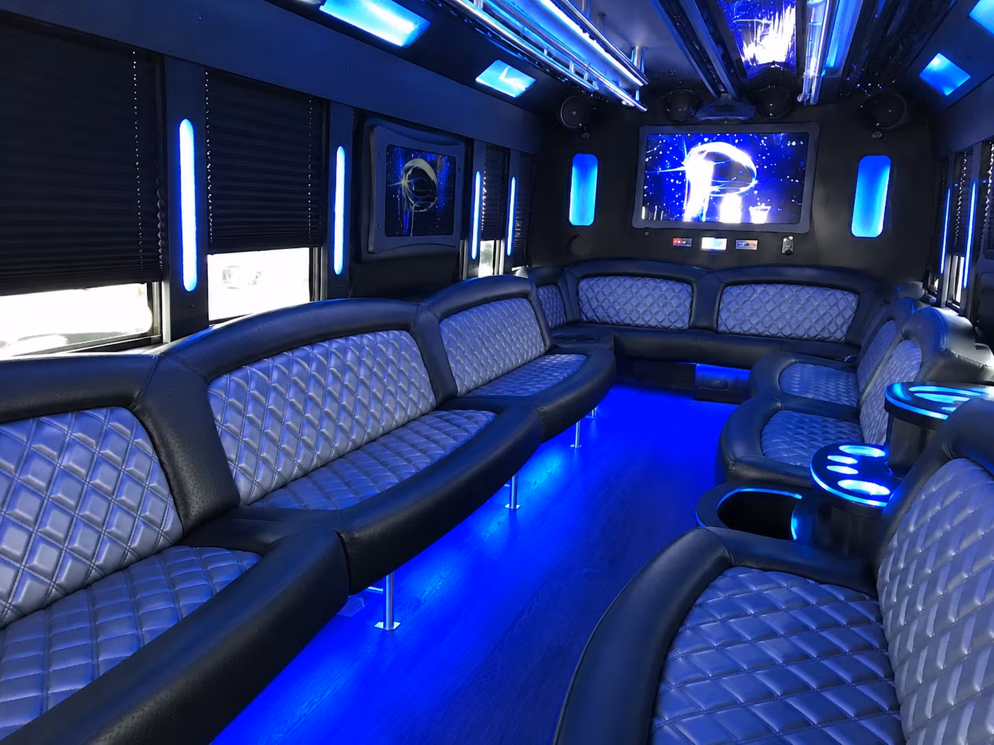 Cleveland Birthday, Sweet 16, & Quinceañera Party Bus Rentals