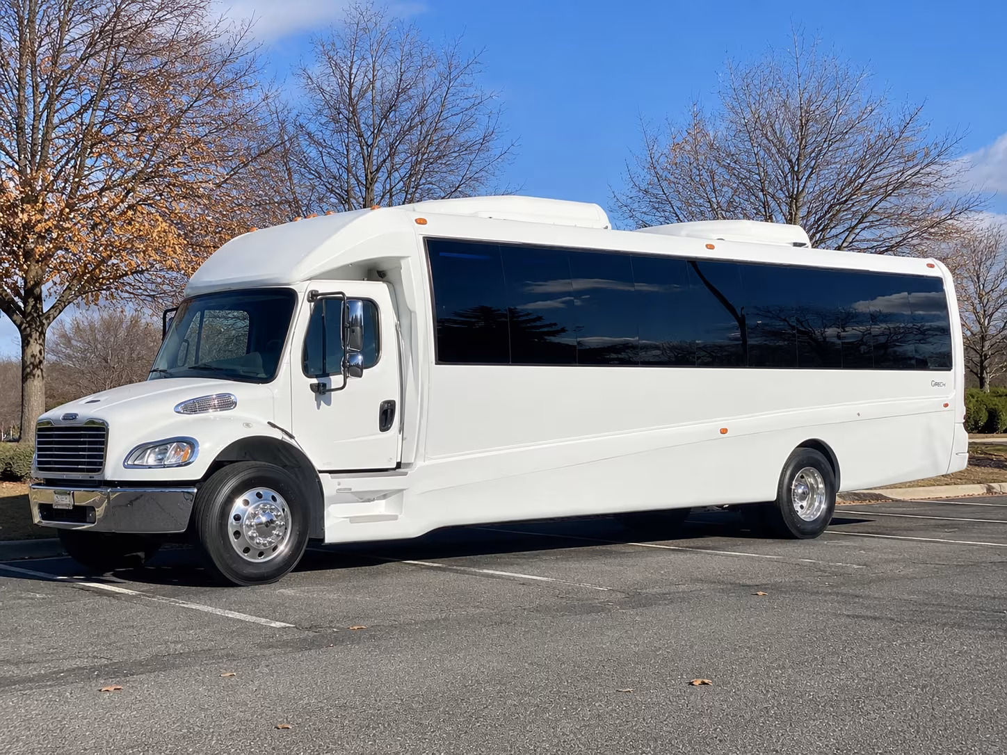 Parma Birthday, Sweet 16, & Quinceañera Party Bus Rentals
