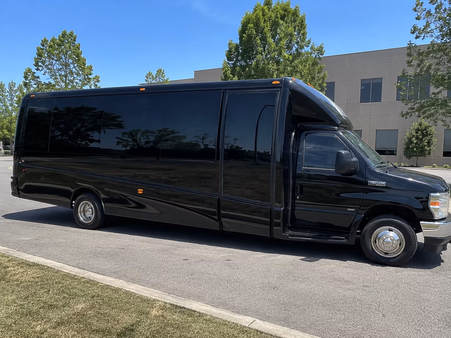 Pittsburgh Prom & Homecoming Transportation party bus exterior