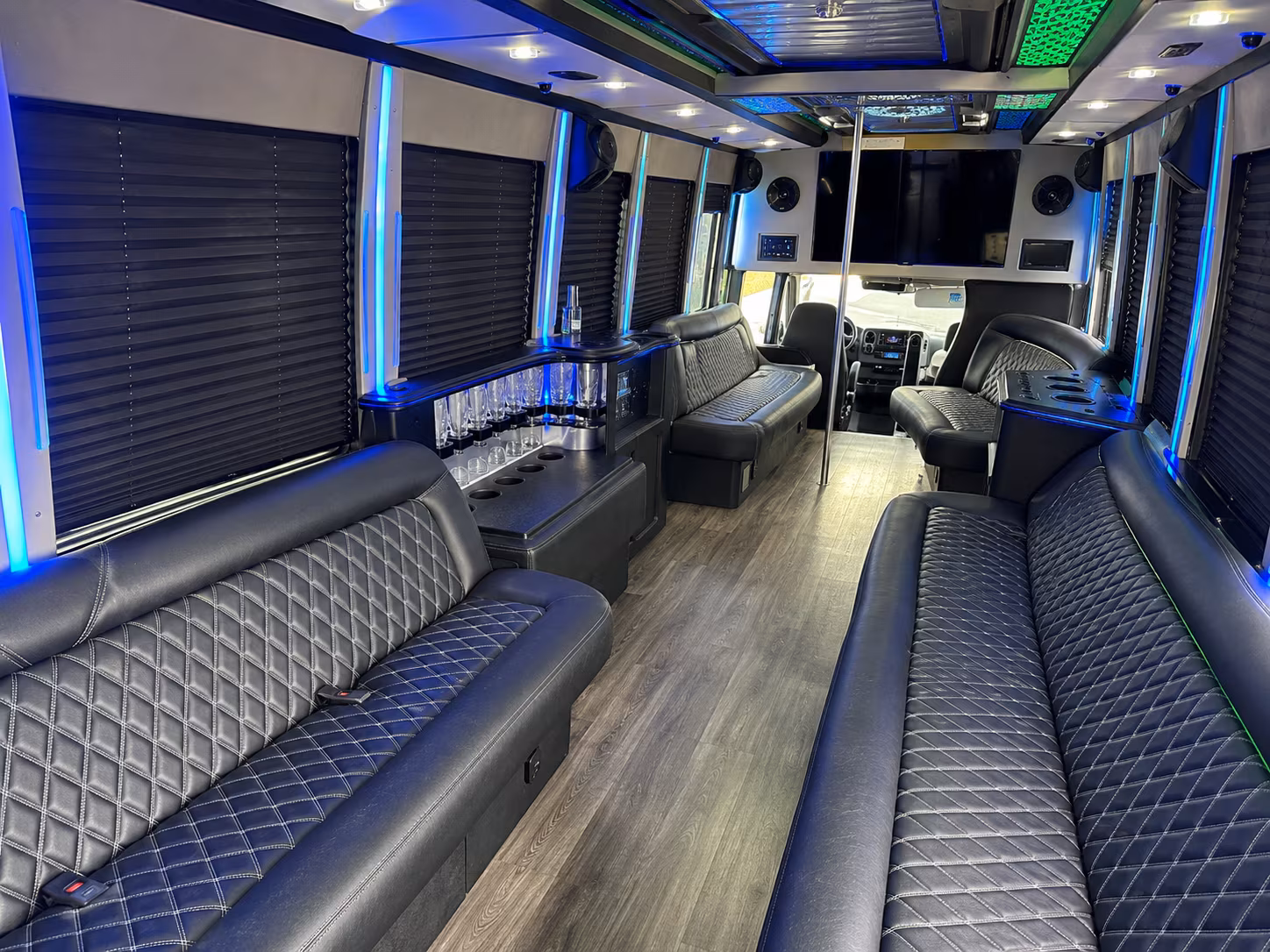 Youngstown Winery Tour & Pub Crawl Transportation