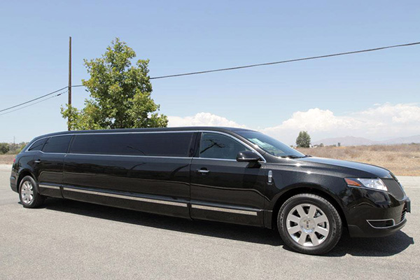Pittsburgh 8 Passenger Limo